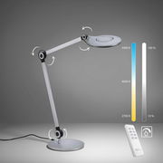 Moderne Tischleuchte NIKLAS mit verstellbarem Arm und Fernbedienung, seitliche Perspektive.