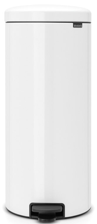 Weißer Treteimer aus Metall, frontal fotografiert