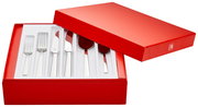 Ein 72-teiliges poliertes Besteckset in einer offenen roten Box, von oben betrachtet.