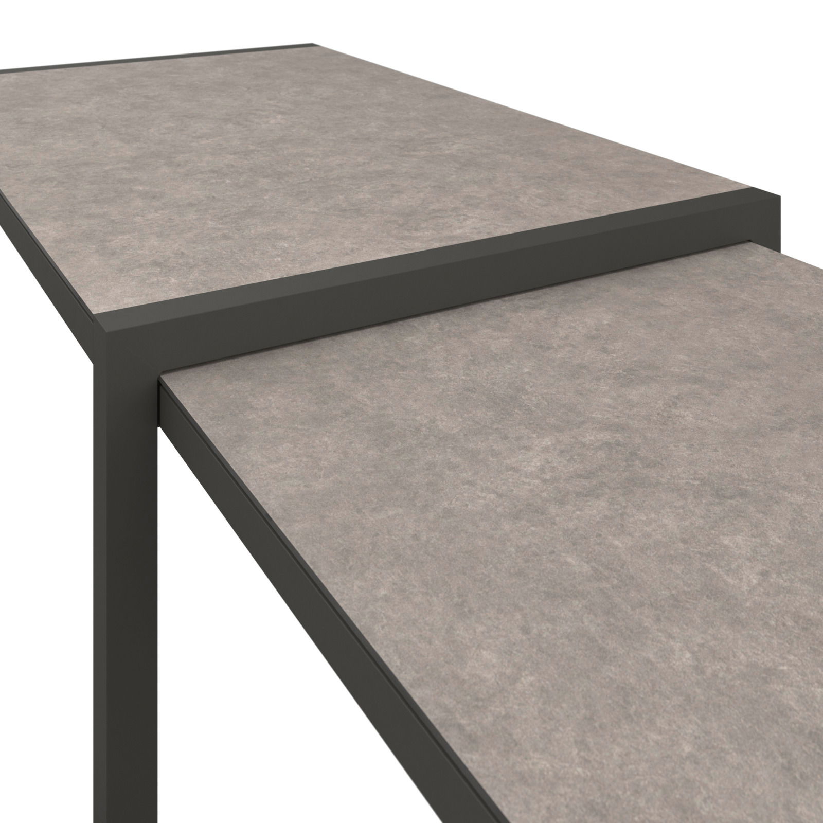 Nahaufnahme einer modernen Lounge-Bank mit grauer Oberfläche und schwarzem Rahmen, seitliche Perspektive