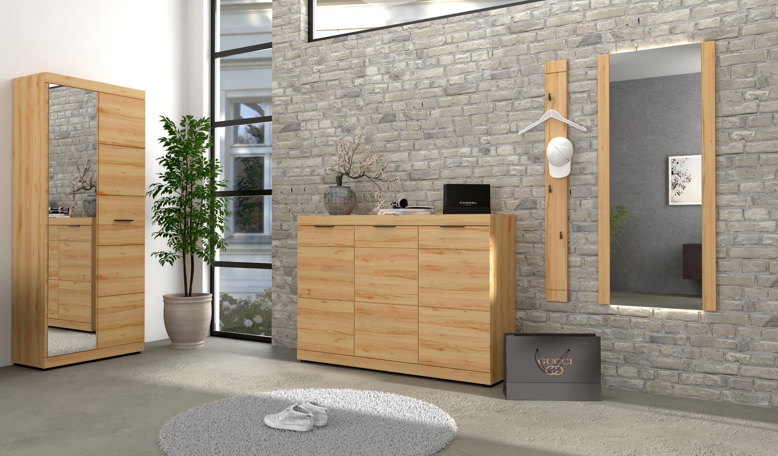 Moderner Flur mit Garderobenmöbeln in heller Holzoptik: links ein Kleiderschrank mit Spiegeltür, mittig eine Kommode mit drei Türen, rechts Wandspiegel und Garderobenpaneel; Ansicht aus leicht schräger Frontperspektive.