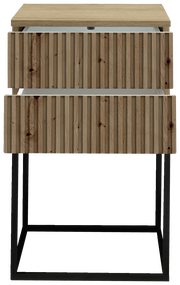 Nachtkommode mit zwei offenen Schubladen aus Holz mit vertikaler Rillenstruktur, auf schwarzem Metallgestell, Frontalansicht.