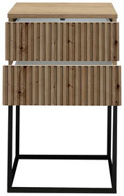 Nachtkommode mit zwei offenen Schubladen aus Holz mit vertikaler Rillenstruktur, auf schwarzem Metallgestell, Frontalansicht.