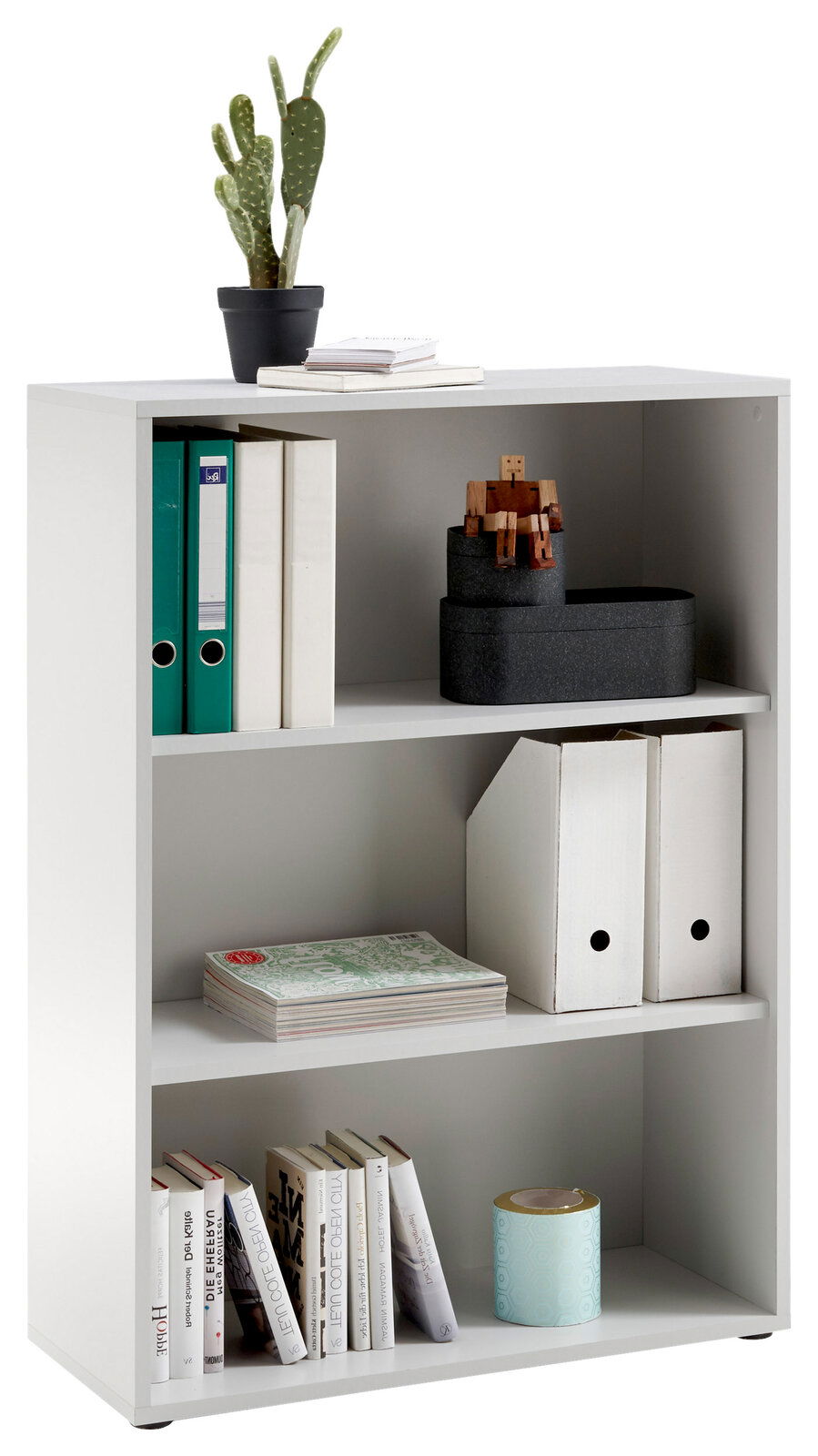 XORA Regal niedrig FINITO Weißes, niedriges Regal mit drei Fächern, gefüllt mit Büchern, Ordnern und Dekorationen, aus frontaler Perspektive.
