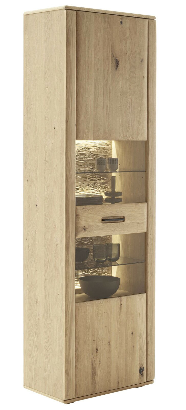 Vitrine aus hellem Holz mit Glaseinsätzen und Beleuchtung, seitliche Perspektive