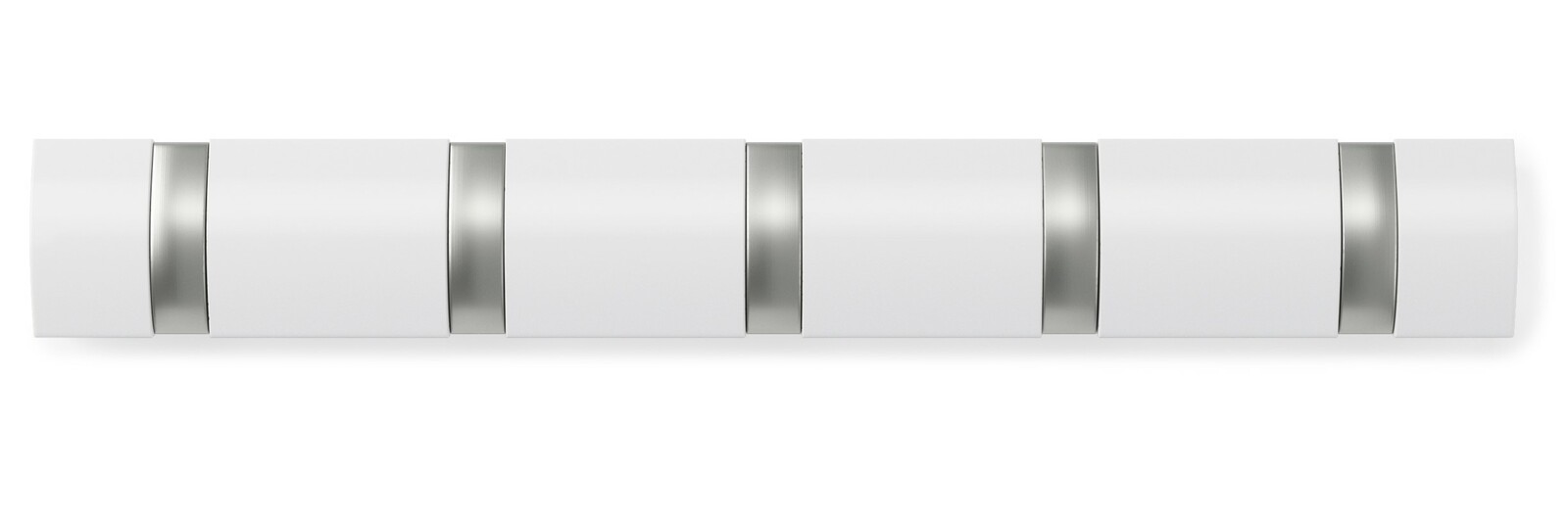 Moderne Wandgarderobe mit fünf weißen Haken und silbernen Akzenten, Ansicht von vorne.