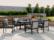 Tuinsetset met tafel en stoelen op een terras, zijaanzicht