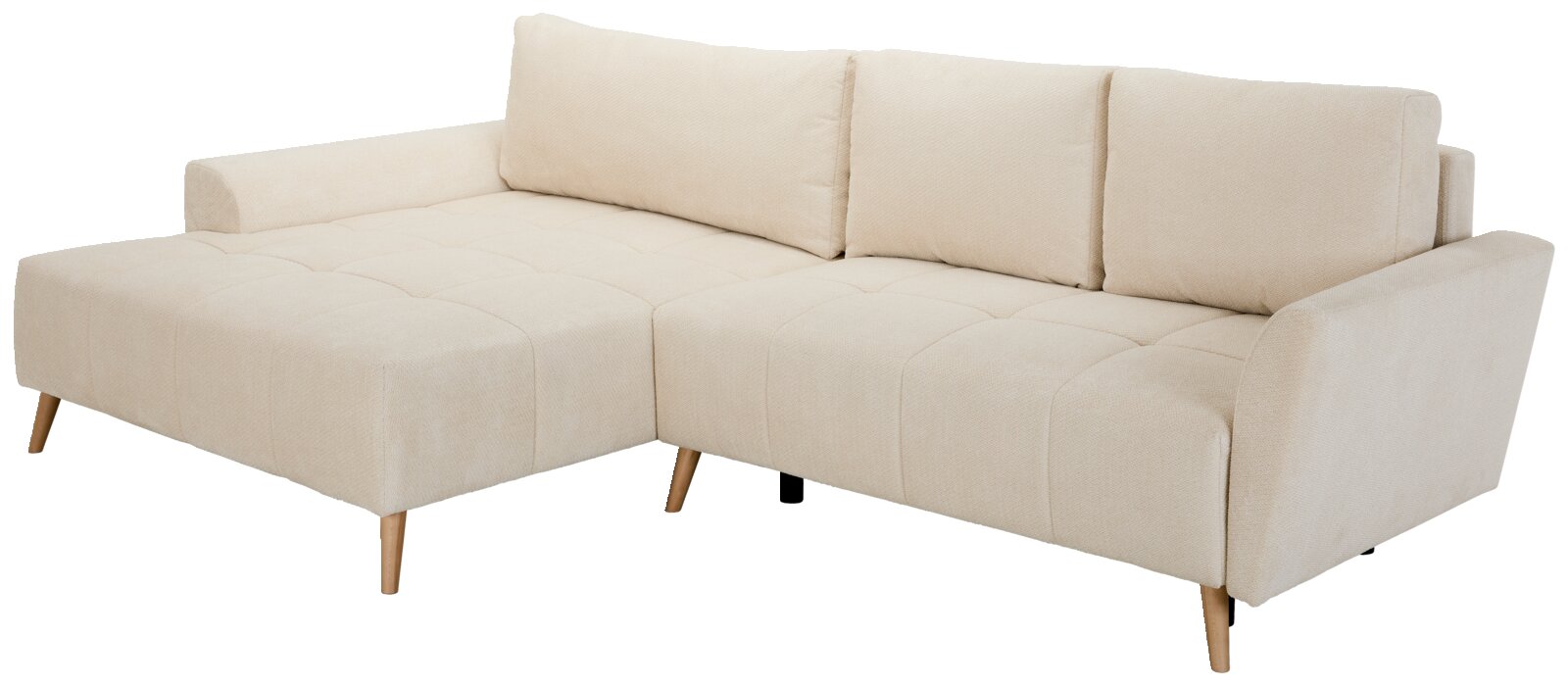 Z2 Ecksofa ZELDA Beiges L-förmiges Ecksofa mit Ottomane links, gesteppten Sitzflächen, zwei Rückenpolstern und Holzfüßen, freigestellt, Ansicht schräg von vorn rechts