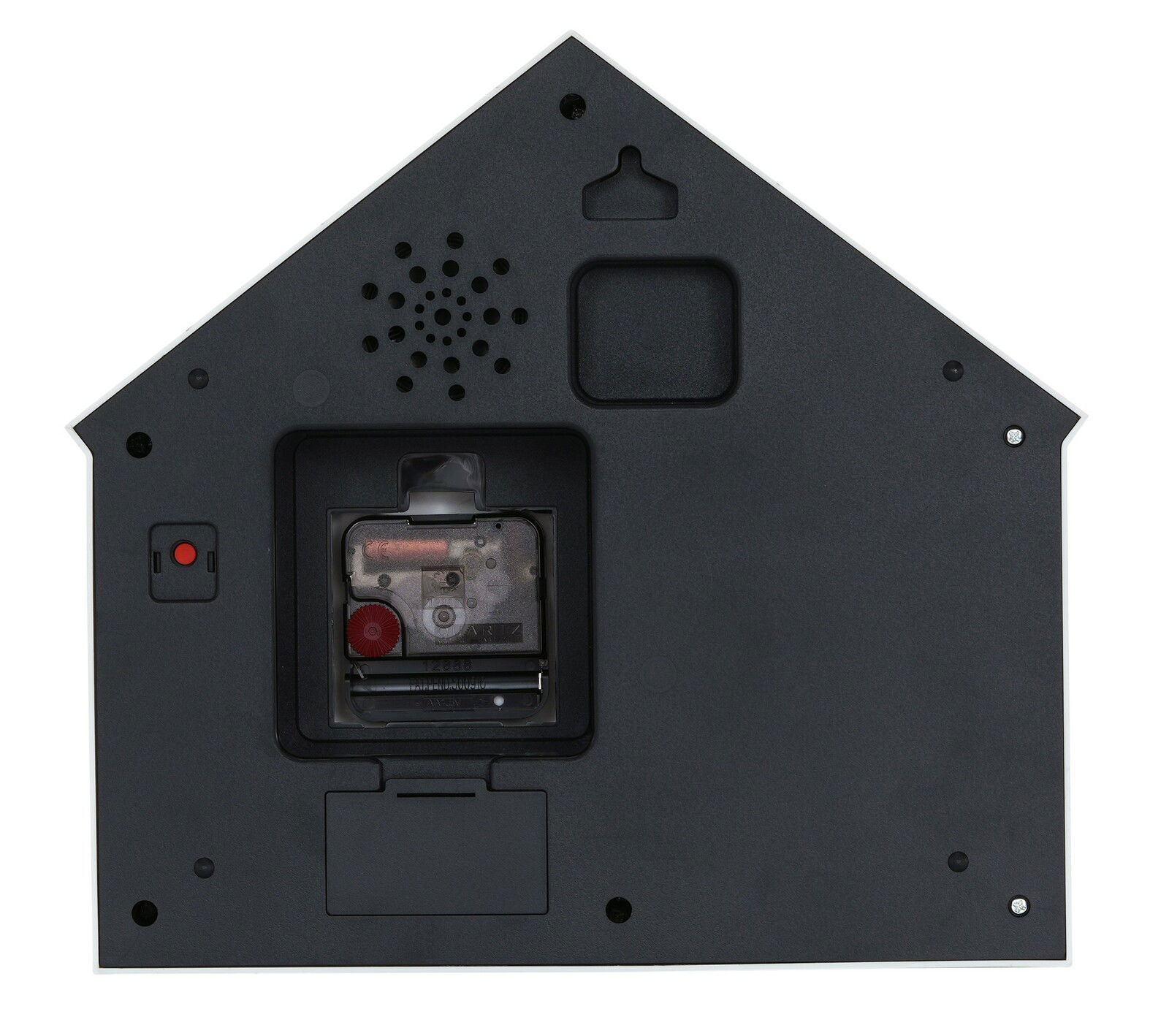 Rückansicht einer Wanduhr in Hausform mit sichtbarem Uhrwerk und Aufhängung.