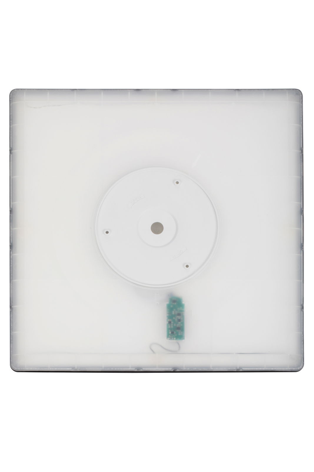 Quadratische LED-Deckenleuchte von oben betrachtet, mit zentraler Befestigung und elektronischer Komponente.