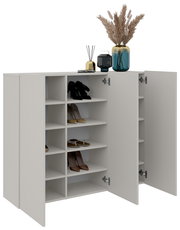 Moderner Hängeschuhschrank in Weiß mit offenen und geschlossenen Fächern, dekoriert mit Vase und Duftstäbchen, Perspektive von vorne.