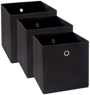 Drie zwarte stoffen dozen met metalen oogjes, in perspectief gefotografeerd vanaf de rechterkant van voren.