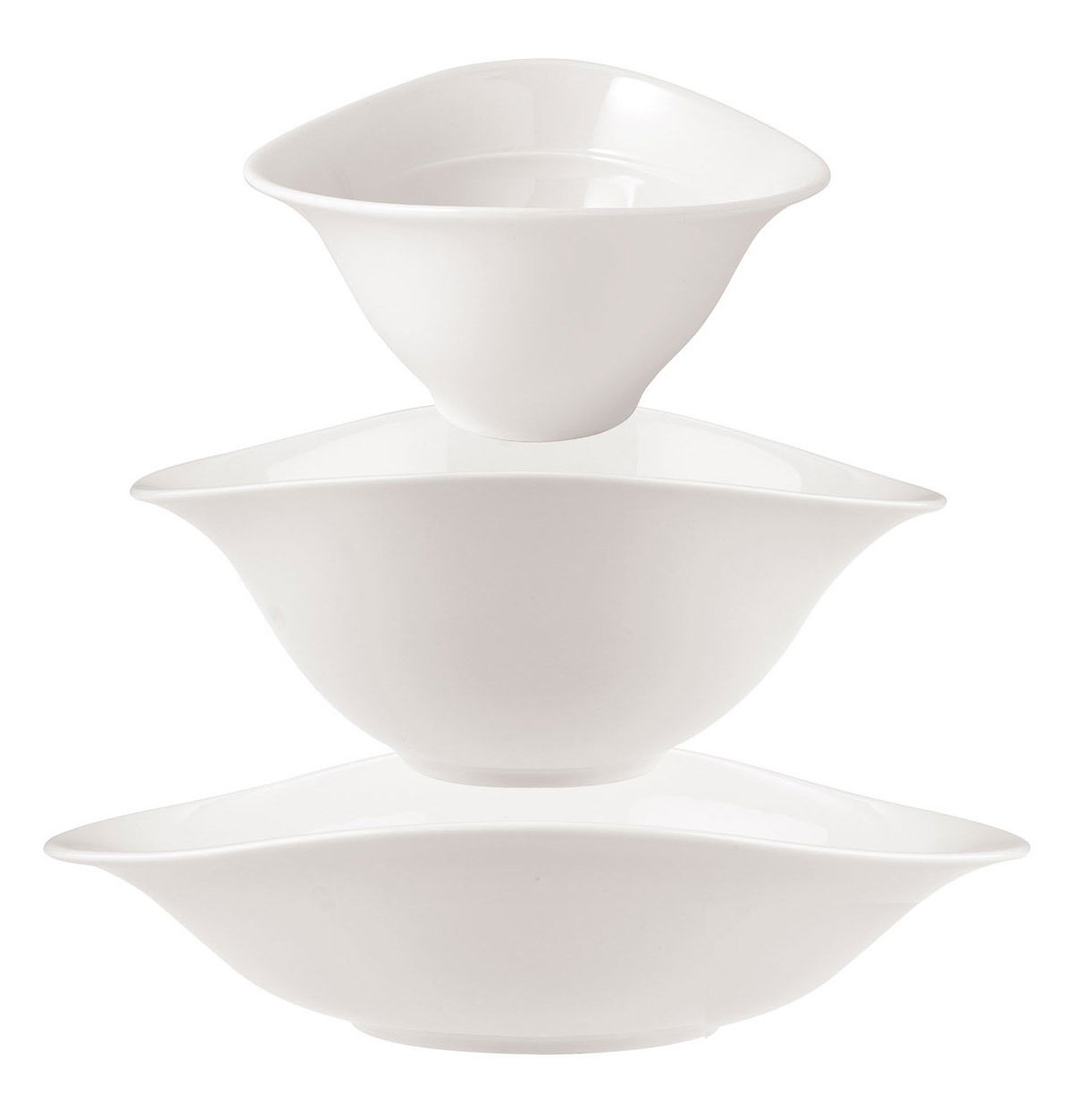 Drei weiße, ineinander gestapelte Schalen aus einem Starter-Set, seitliche Perspektive