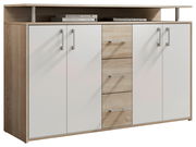 Sideboard in Holzoptik mit vier Türen und drei Schubladen, frontal fotografiert