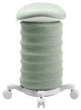 Aktiv-Sitz in hellgrünem Stoff mit wellenförmiger Struktur, auf Rollen, seitliche Perspektive