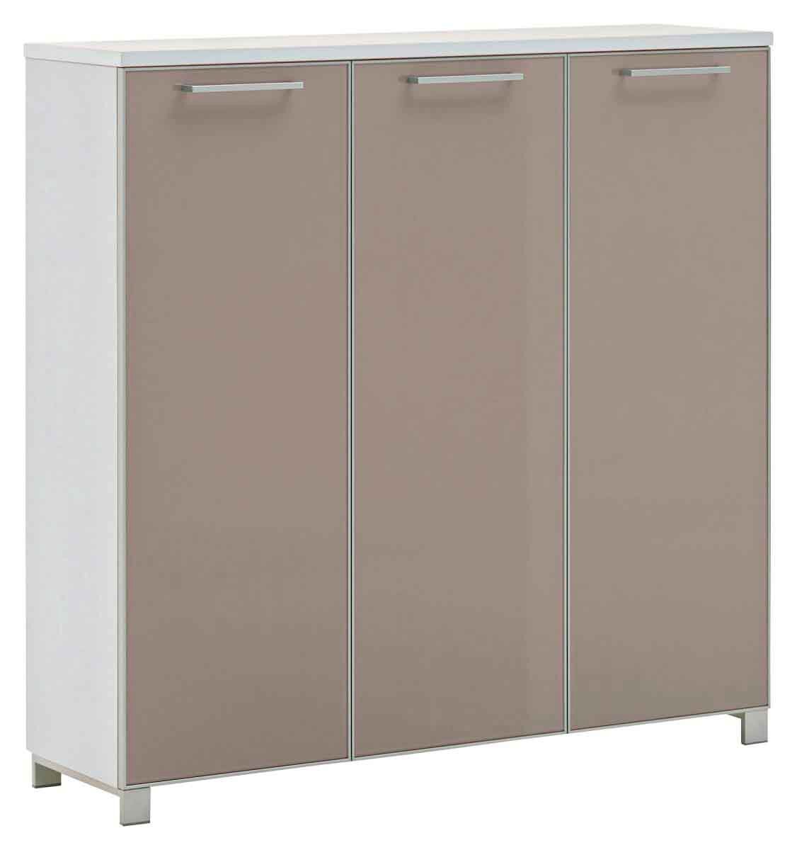 Moderner XL-Schuhschrank mit drei Türen in Beige, seitliche Perspektive