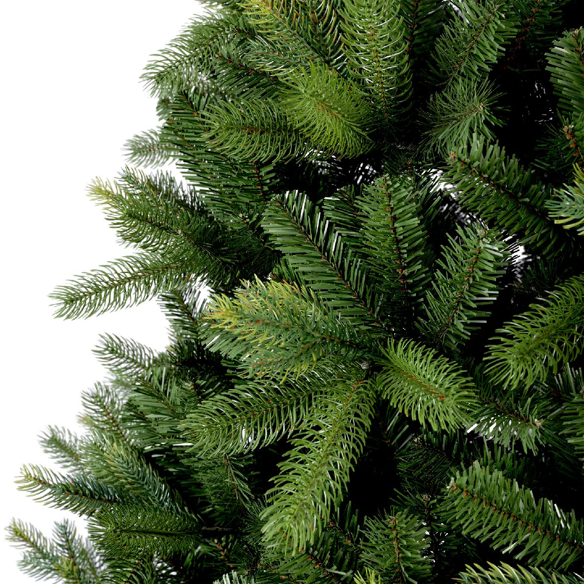 Nahaufnahme von grünen Tannenzweigen eines künstlichen Weihnachtsbaums, Perspektive von der Seite