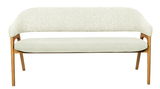 Sitzbank mit hellem Stoffbezug und Holzgestell, Frontalansicht