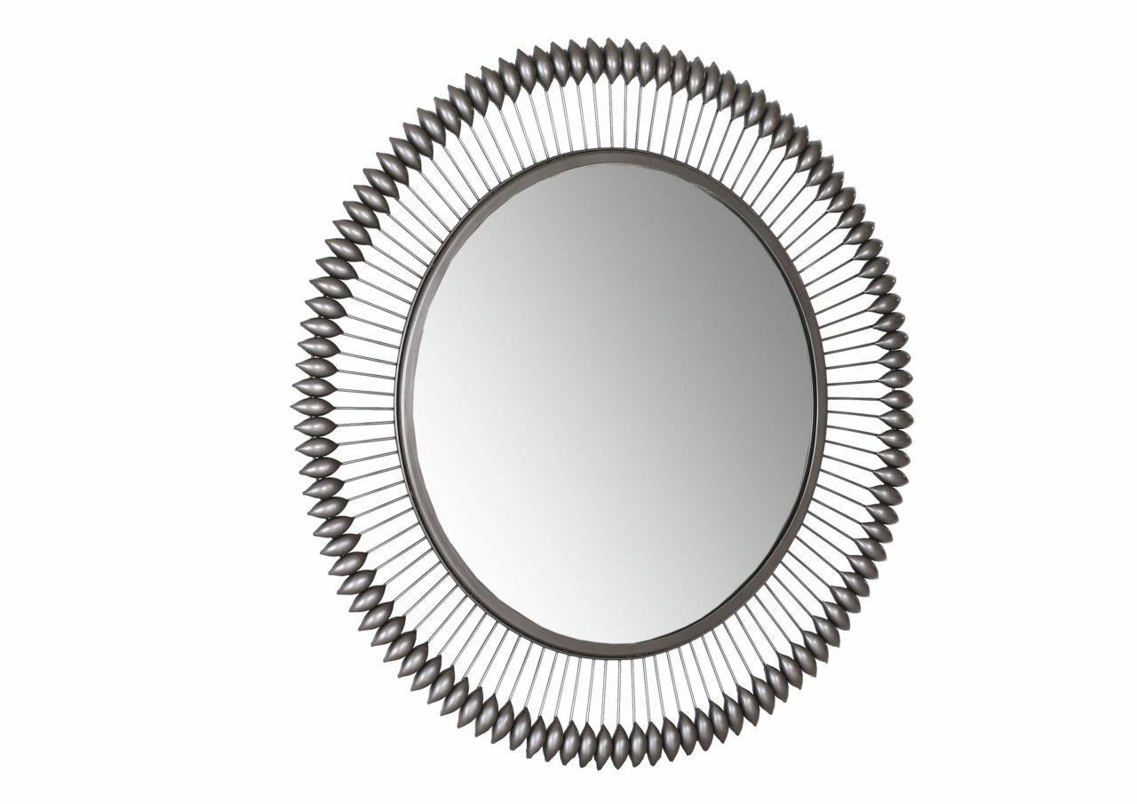 Runder Wandspiegel mit dekorativem, metallischem Rahmen in Sonnenstrahl-Design, Frontalansicht.