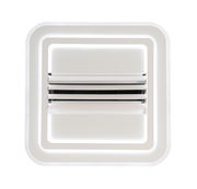 Moderner Deckenventilator in quadratischer Form, Ansicht von unten.