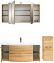 Badezimmermöbel-Set in Holzoptik mit Spiegelschrank, Waschbeckenunterschrank und Hochschrank, frontale Ansicht