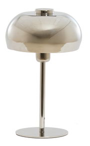 Elegante Tischleuchte aus poliertem Metall in Frontalansicht