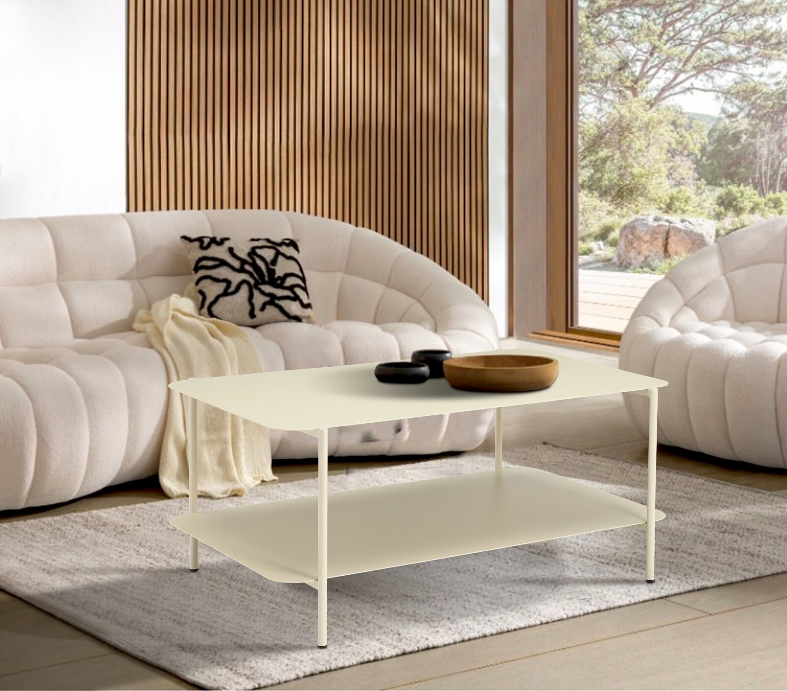Moderner Beistelltisch in einem stilvollen Wohnzimmer, seitliche Perspektive