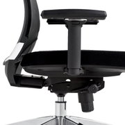 Seitenansicht eines modernen Drehstuhls mit verstellbarer Armlehne und ergonomischem Design.