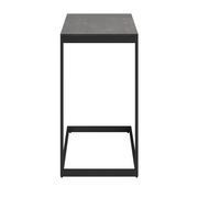 Moderner Beistelltisch mit schwarzem Metallrahmen und rechteckiger Tischplatte, Frontalansicht.