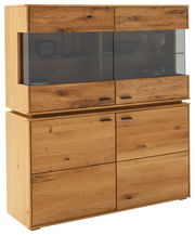 Hochwertiges Highboard aus Holz mit Glaseinsatz, seitliche Perspektive