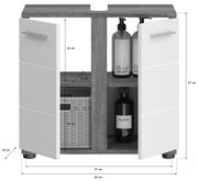 Frontale Ansicht einer Badkombination mit zwei offenen Türen, die Stauraum für Flaschen und Körbe bietet.