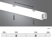 Diagramm einer 1,5m langen Schiene mit Schrauben zur Befestigung, seitliche Perspektive