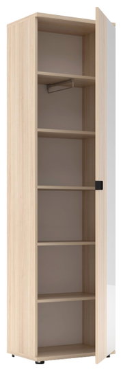 Hoher Kleiderschrank in heller Holzoptik mit geöffneter, geriffelter Tür, Innenfächern und ausziehbarer Kleiderstange, freigestellt auf weißem Hintergrund, Perspektive: frontale Ansicht mit leichtem Blick von links