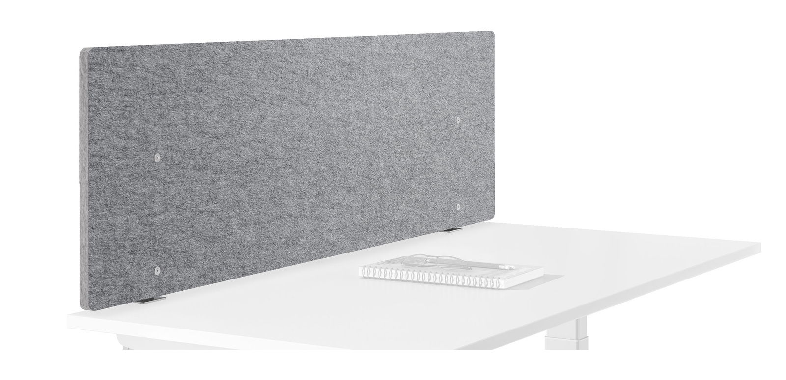 Graue Akustik-Trennwand auf einem weißen Schreibtisch, seitliche Perspektive