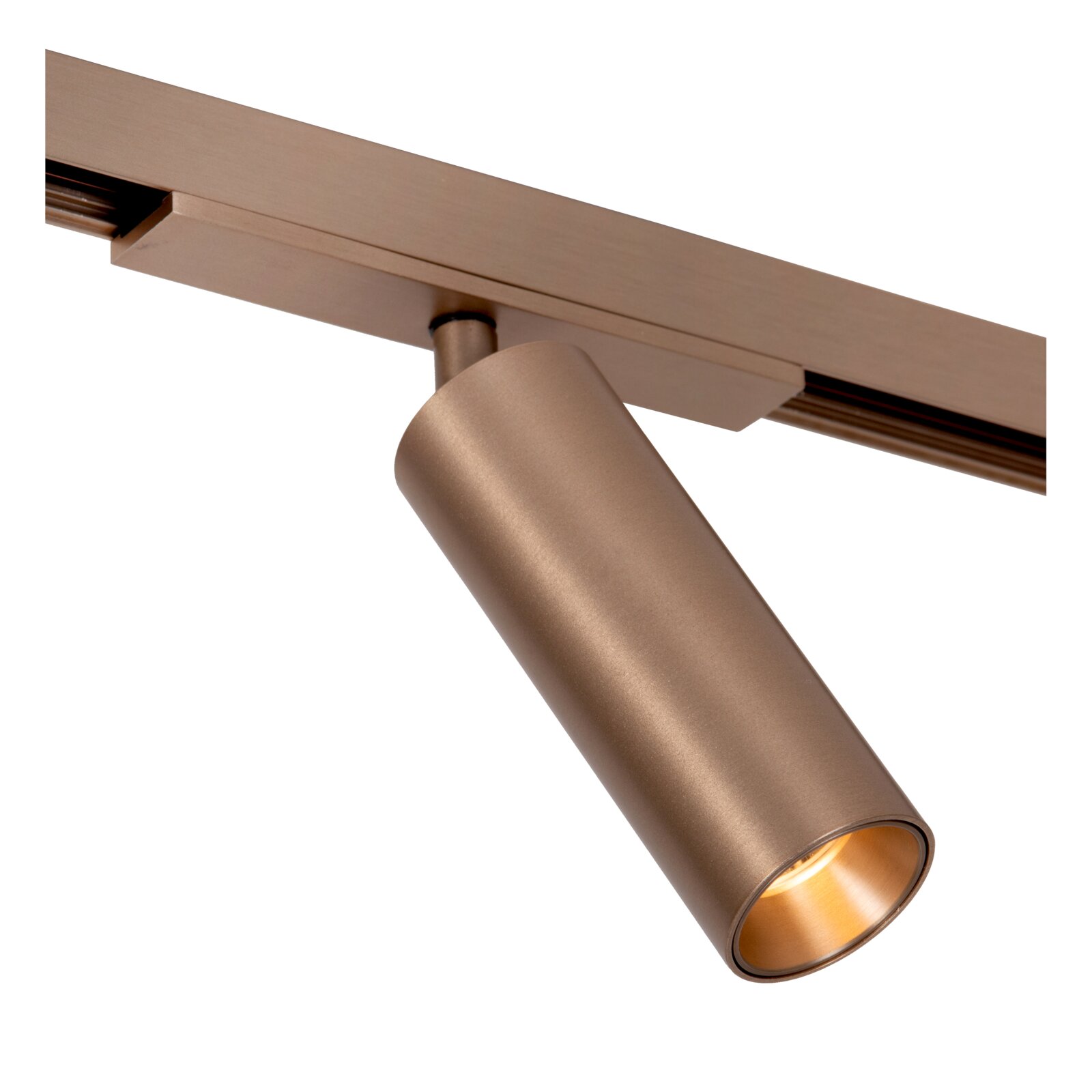 Bronzen railspot/tracklight met cilindrische spotkop aan een spanningsrail, close-up in schuin zijaanzicht van onderen
