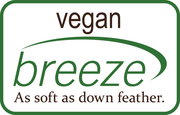 Logo mit der Aufschrift 'vegan breeze' und dem Slogan 'As soft as down feather', aus der Vorderansicht.