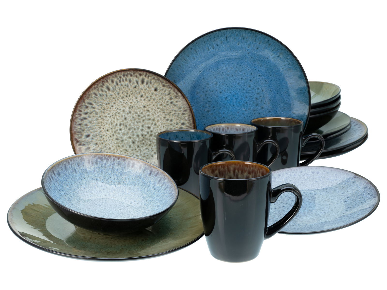 Kombiservice Bali 16-tlg. in einer frontalen Perspektive, bestehend aus Tellern, Schalen und Tassen in verschiedenen Blau- und Grüntönen mit einem modernen, gesprenkelten Design.