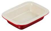 Rechteckige Lasagneform in Kirschrot, Ansicht von schräg oben