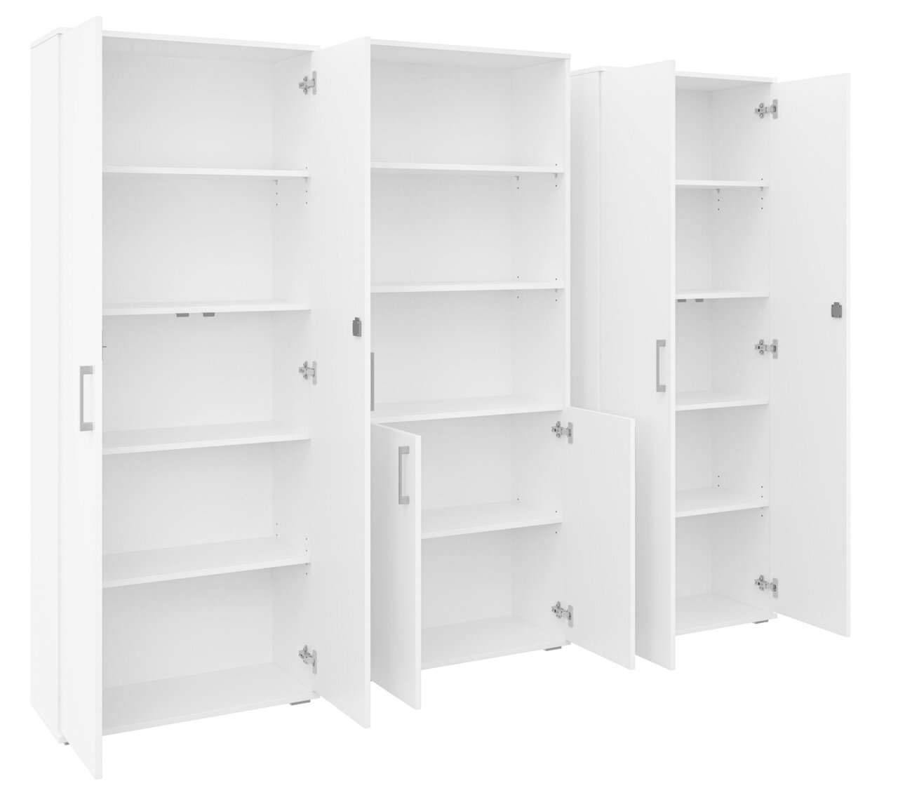 Witte kast met meerdere deuren, open deuren en diverse legplanken, zilveren handgrepen en zichtbare scharnieren, gezien vanuit een licht schuin perspectief van voren