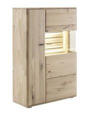 Hochwertiges Highboard aus hellem Holz mit Schubladen und Glaselementen, seitliche Perspektive