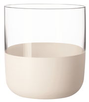 Schnapsglas mit klarem oberen Teil und beigem unteren Teil, seitliche Perspektive