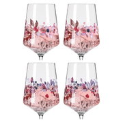 Vier elegante Weingläser mit floralen Mustern und rosa Getränk, frontal betrachtet.