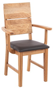 Holzstuhl mit Armlehnen und gepolstertem Sitz, seitliche Perspektive