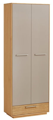 Moderner Dielenschrank aus Holz mit zwei grauen Türen und einer Schublade, frontal abgebildet.