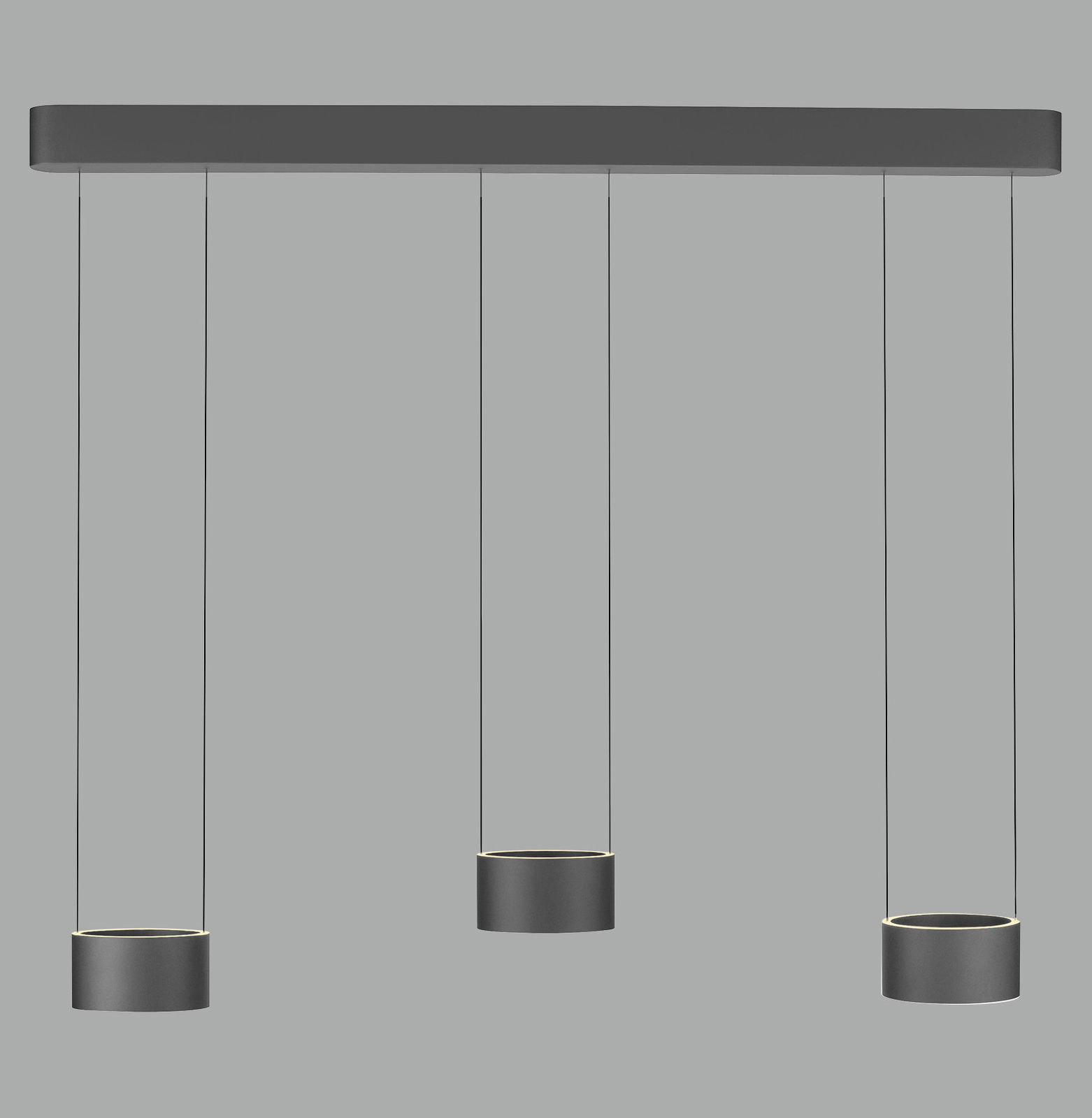 Moderne LED-Pendelleuchte mit drei zylindrischen Lampenschirmen, von vorne betrachtet.