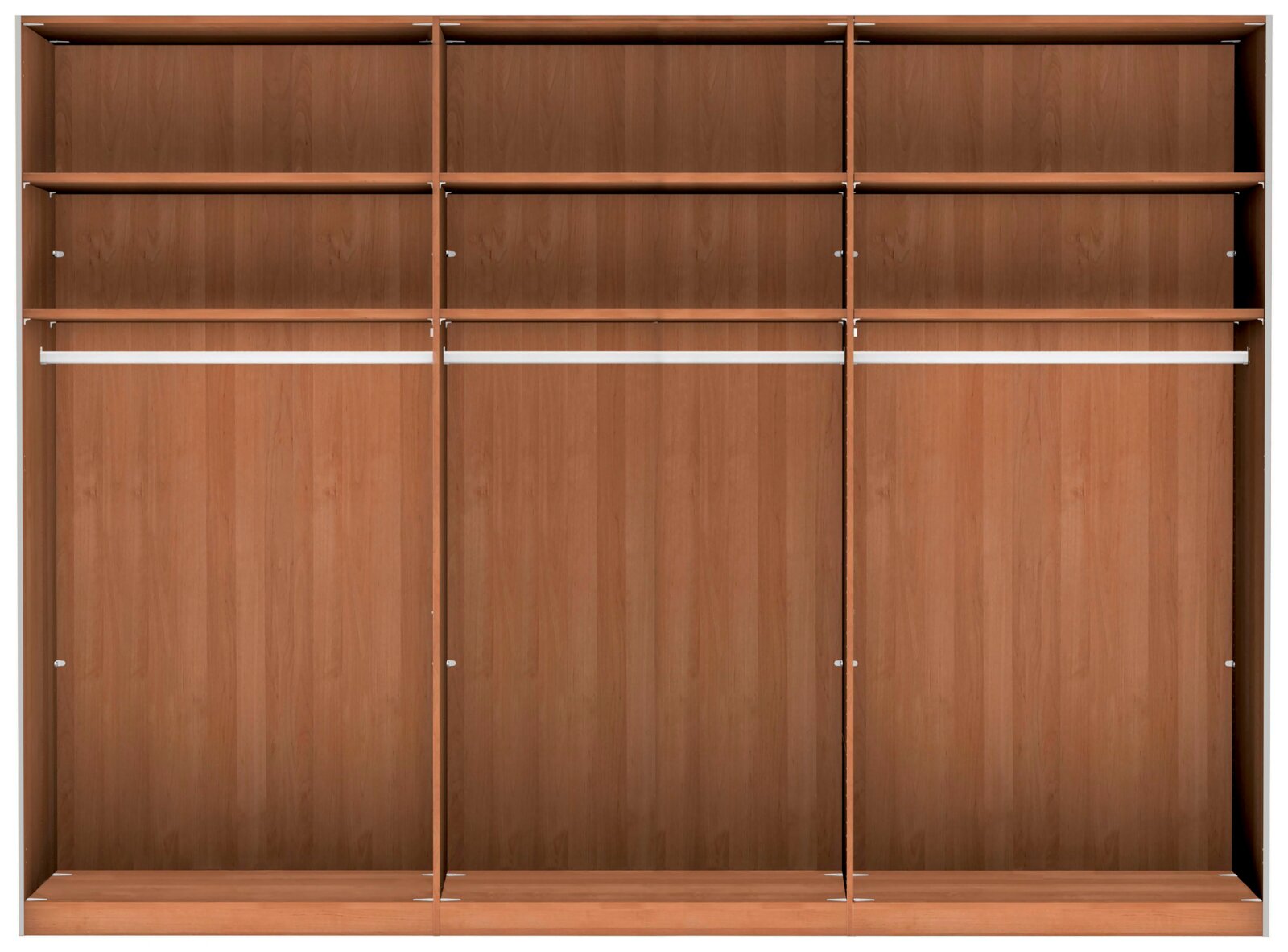 Frontale Ansicht eines dreitürigen Schwebetürenschranks aus Holz mit mehreren Fächern und Kleiderstangen.