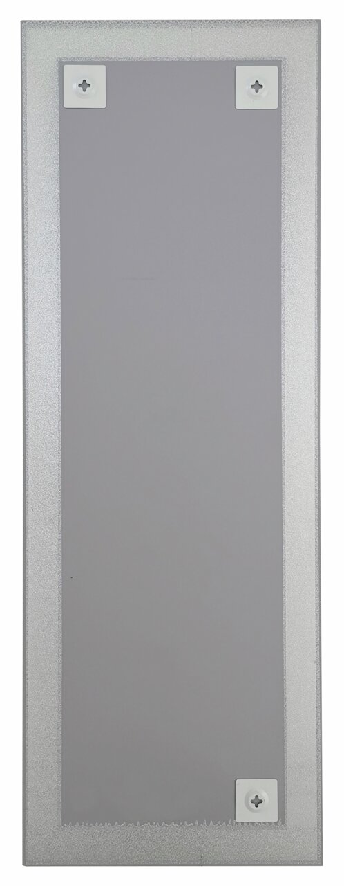 Rückansicht eines rechteckigen Spiegels mit silbernem Rahmen, ca. 50x140 cm, mit Befestigungselementen an den Ecken.