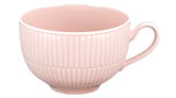 Rosa Milchkaffeetasse mit geriffeltem Design, seitliche Perspektive