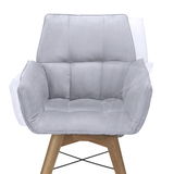 Grauer Armlehnenstuhl mit gepolstertem Sitz und Holzbeinen, Frontalansicht