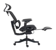 Seitliche Ansicht eines ergonomischen Drehstuhls mit verstellbarer Kopfstütze, Armlehnen und Fußstütze, Modell DOMINIC.